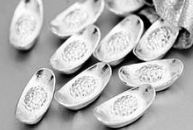 白银交易日评：非农报告强劲美元大涨勇夺金牌，现货白银价格急跌