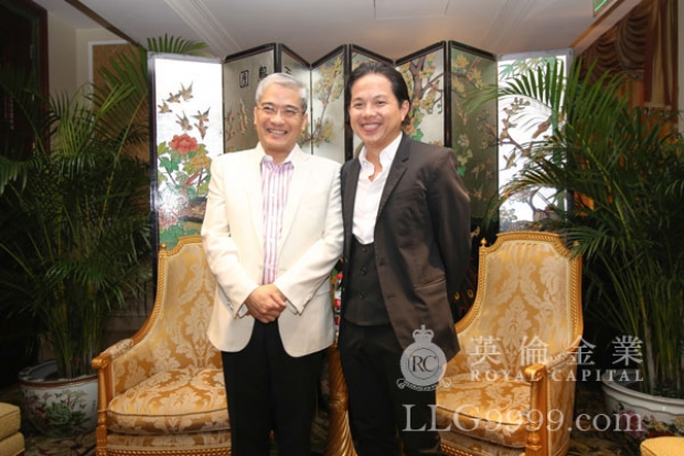 英伦金业市场部营运总监与郎咸平