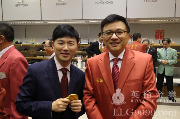 英伦营运总裁张玄(左)表示英伦是进驻深圳前海的首批金融平台