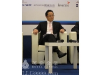 英伦金业投资总监邓伟基准确预言黄金价格2013年崩盘