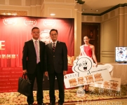 CCTV财经首席洪宇先生与邓伟基先生