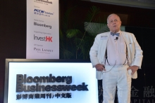 罗杰斯给予了英伦金融极其高度的评价，称其“恐怖的精准”