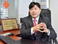 英伦金融营运总裁张玄先生指导工作