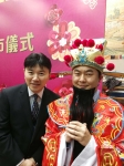英伦金融总裁与贸易场财神合照