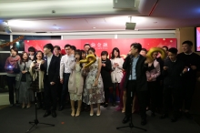 香港分部同事表演大合唱